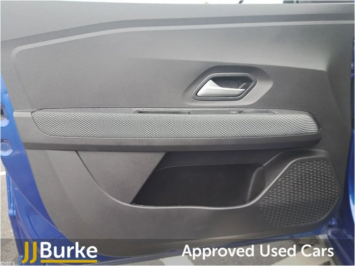 Dacia Sandero Stepway Hatchback, Petrol, 2024, Blue