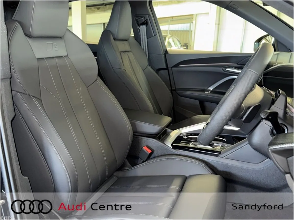 Audi Q5 SUV, Petrol Plug-in Hybrid, 2026, Black