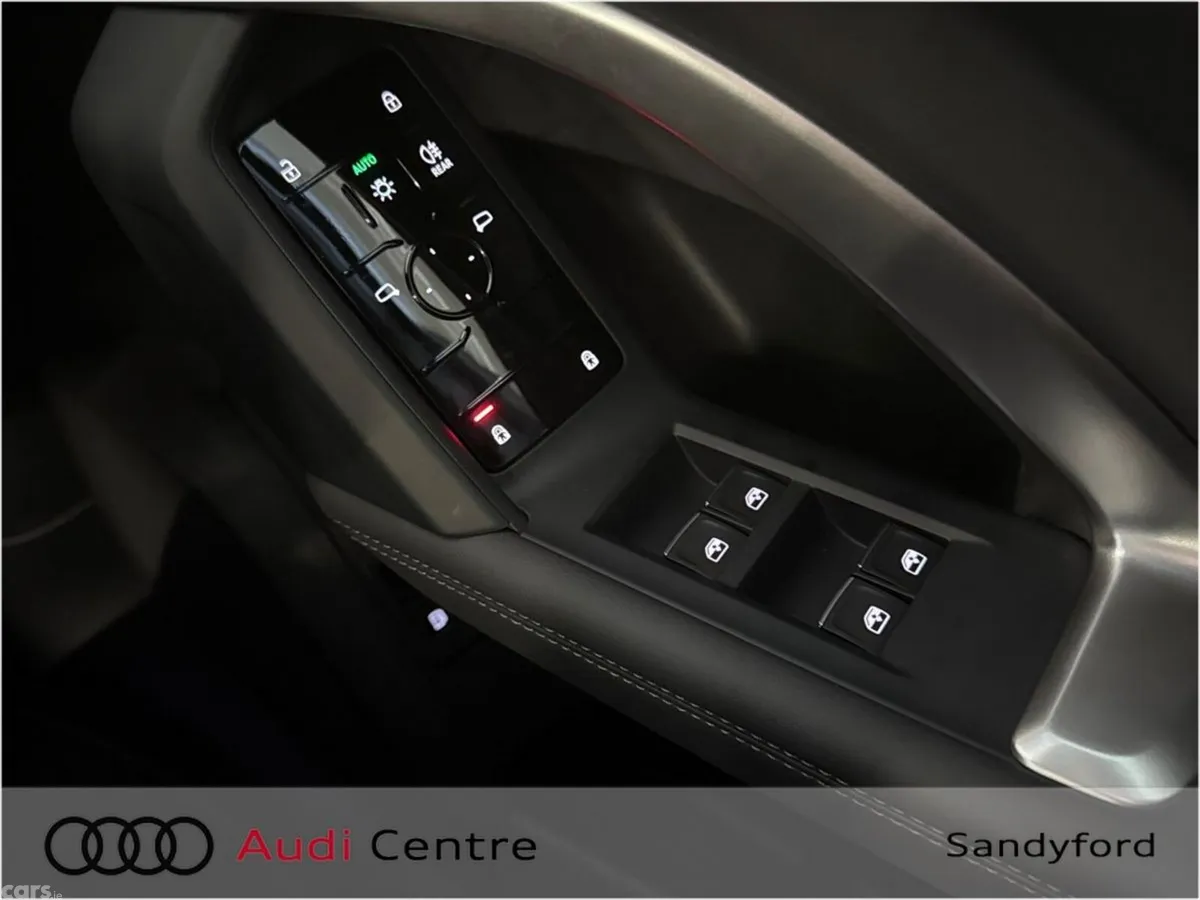 Audi Q5 SUV, Petrol Plug-in Hybrid, 2026, Black