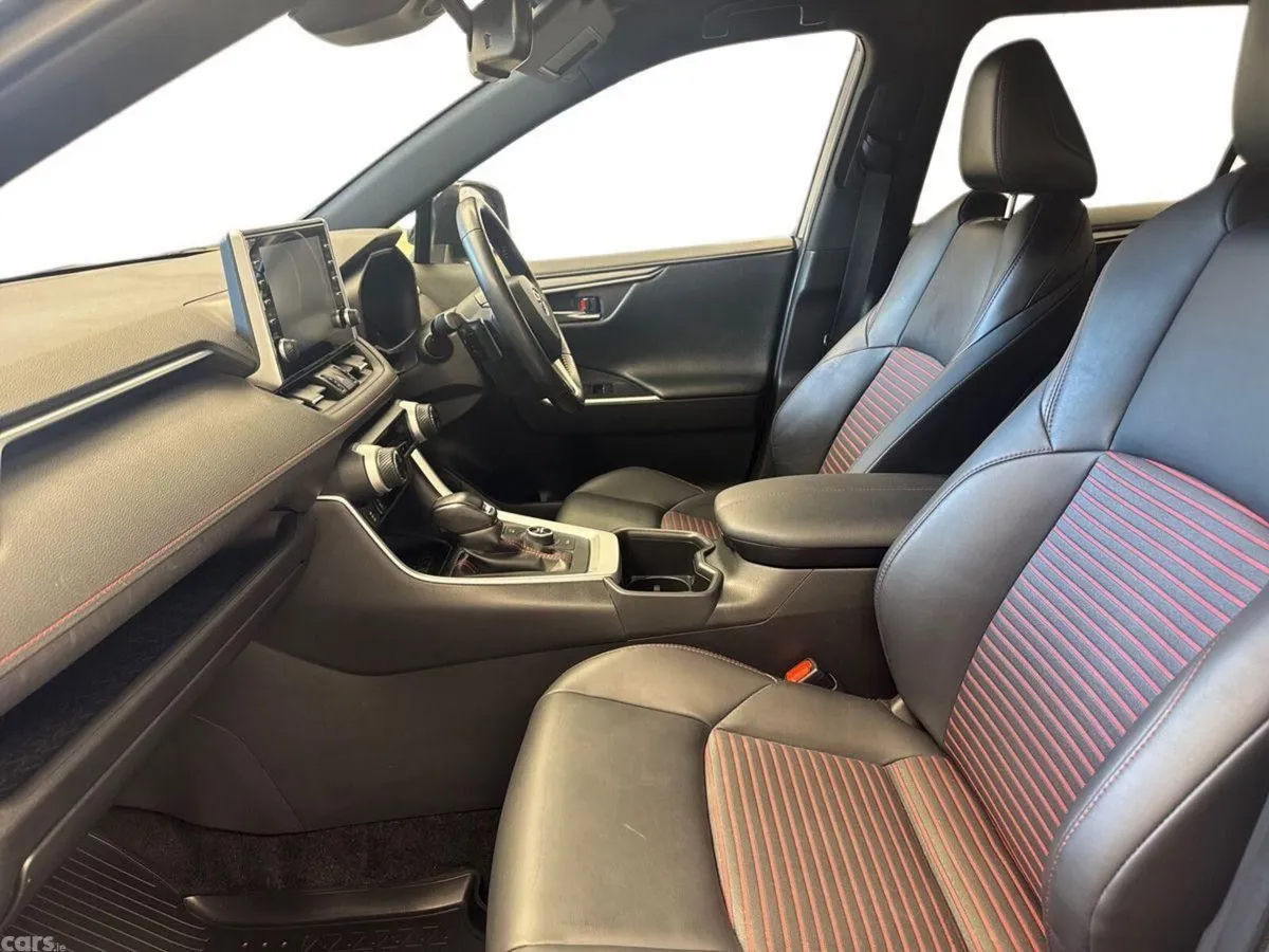 Toyota RAV4 SUV, Petrol Hybrid, 2022, Grey