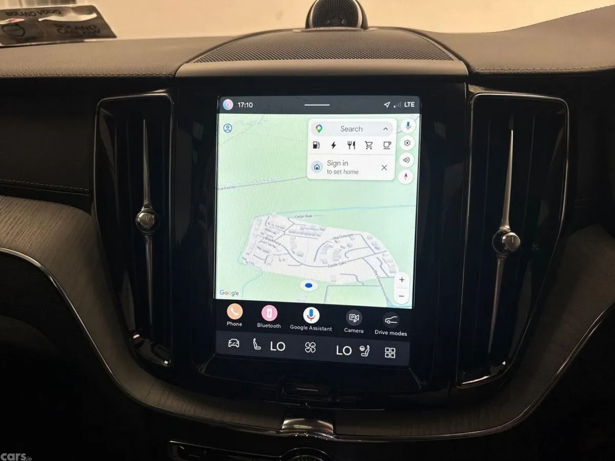Volvo XC60 SUV, Petrol Plug-in Hybrid, 2024, Grey
