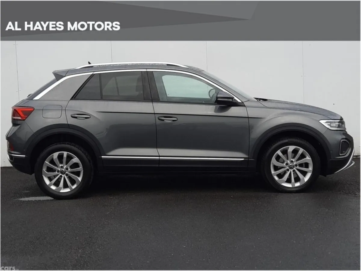 Volkswagen T-Roc SUV, Diesel, 2023, Grey
