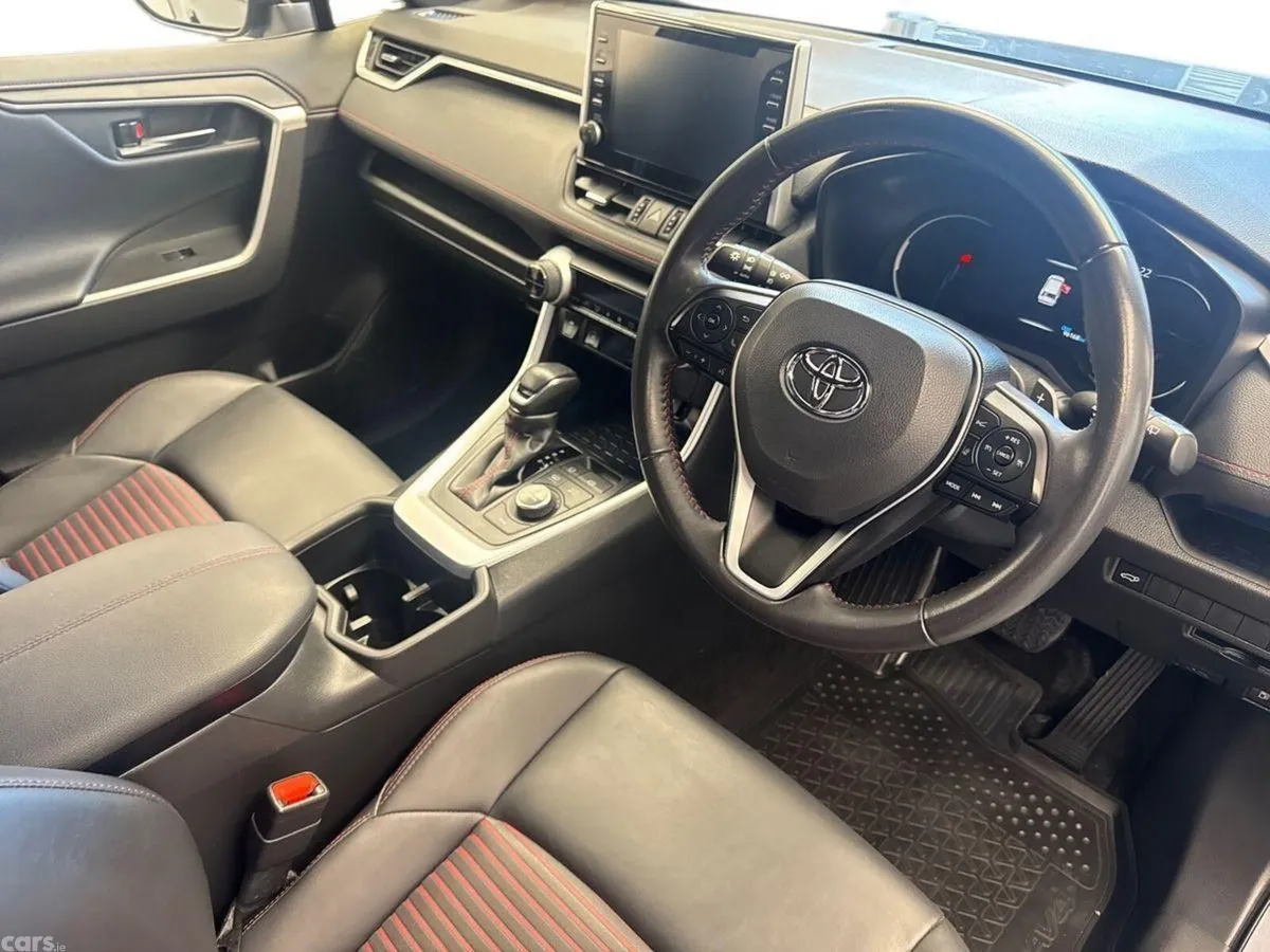 Toyota RAV4 SUV, Petrol Hybrid, 2022, Grey