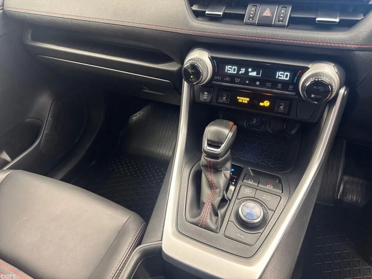 Toyota RAV4 SUV, Petrol Hybrid, 2022, Grey