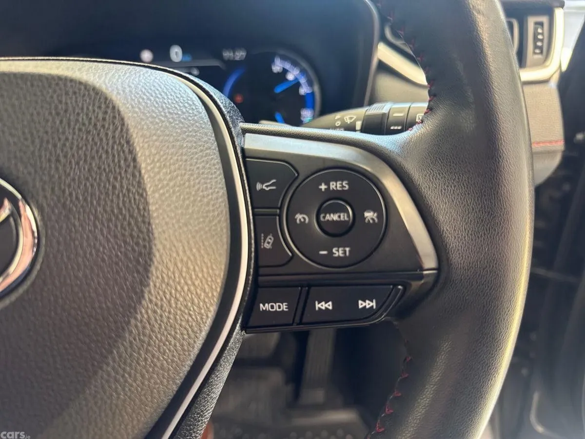 Toyota RAV4 SUV, Petrol Hybrid, 2022, Grey