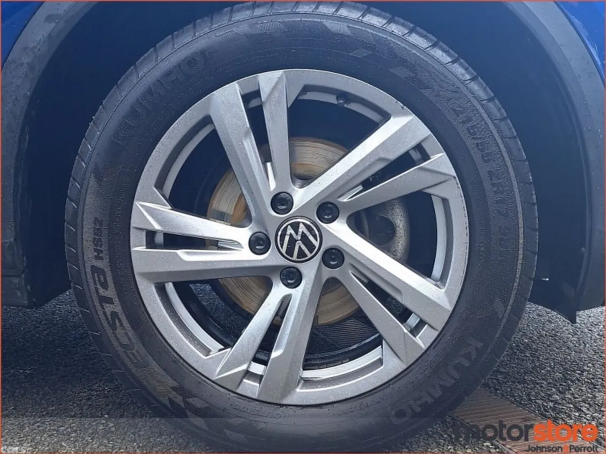 Volkswagen T-Roc SUV, Petrol, 2023, Blue