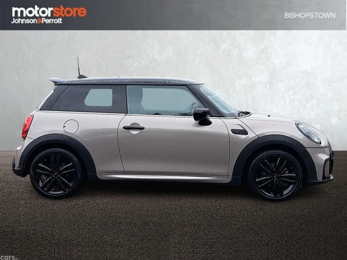 Mini Cooper Hatchback, Petrol, 2024, Grey