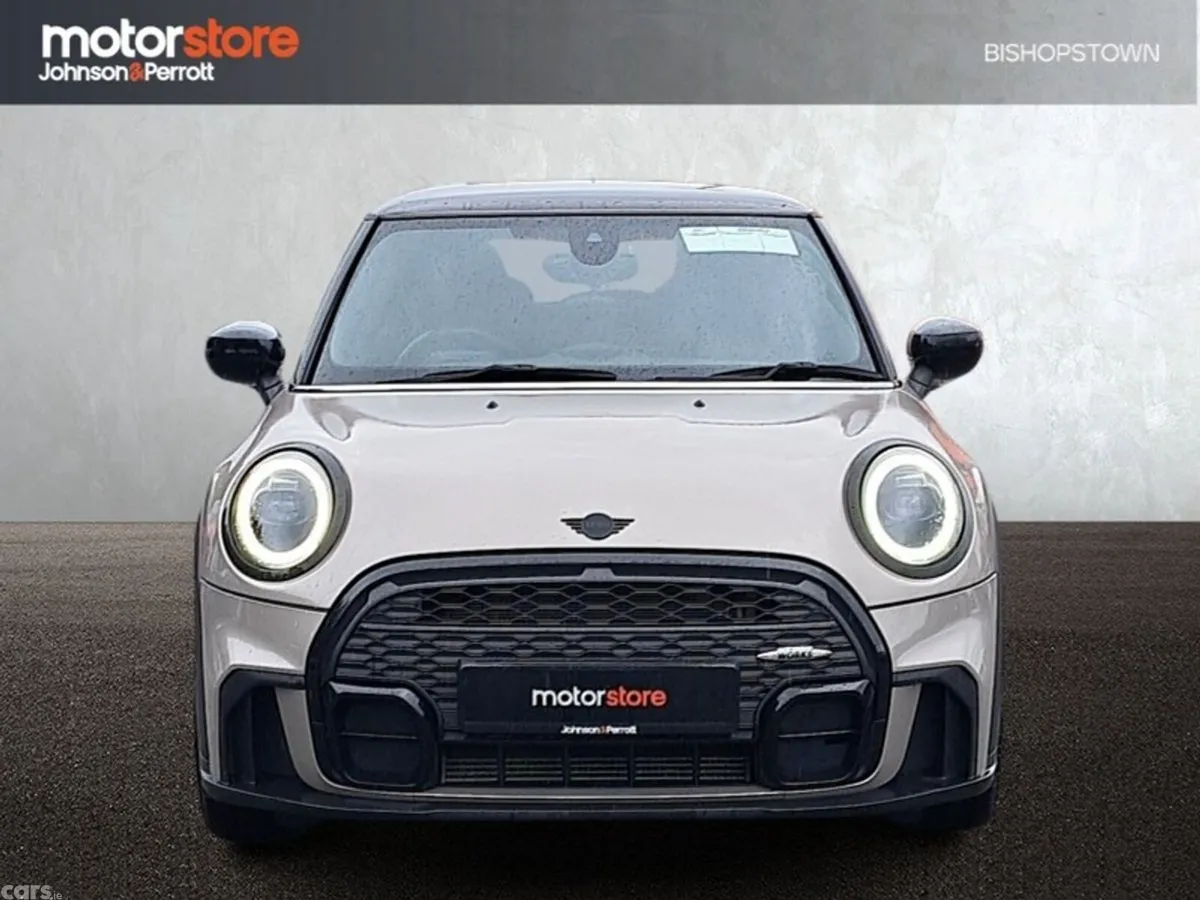 Mini Cooper Hatchback, Petrol, 2024, Grey