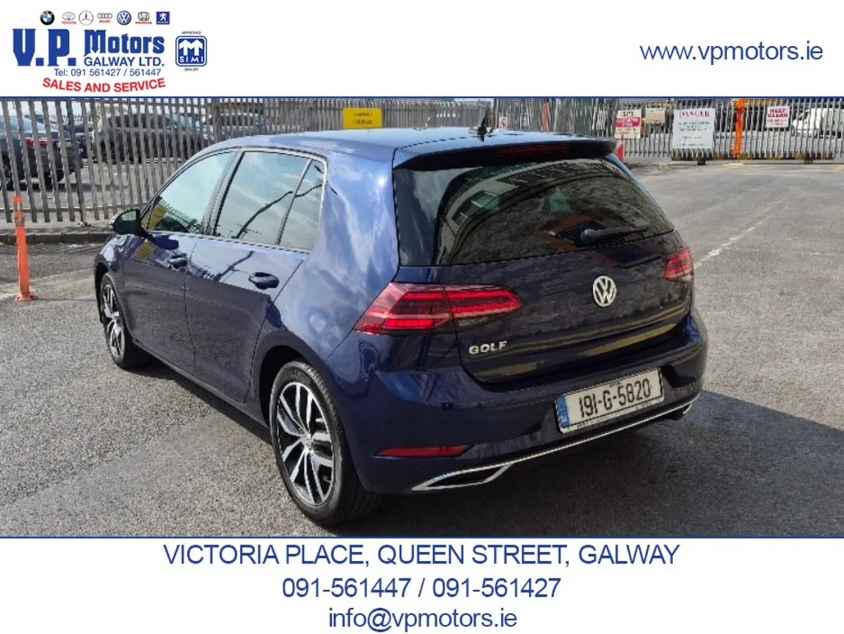 Volkswagen Golf Hatchback, Petrol, 2019, Blue