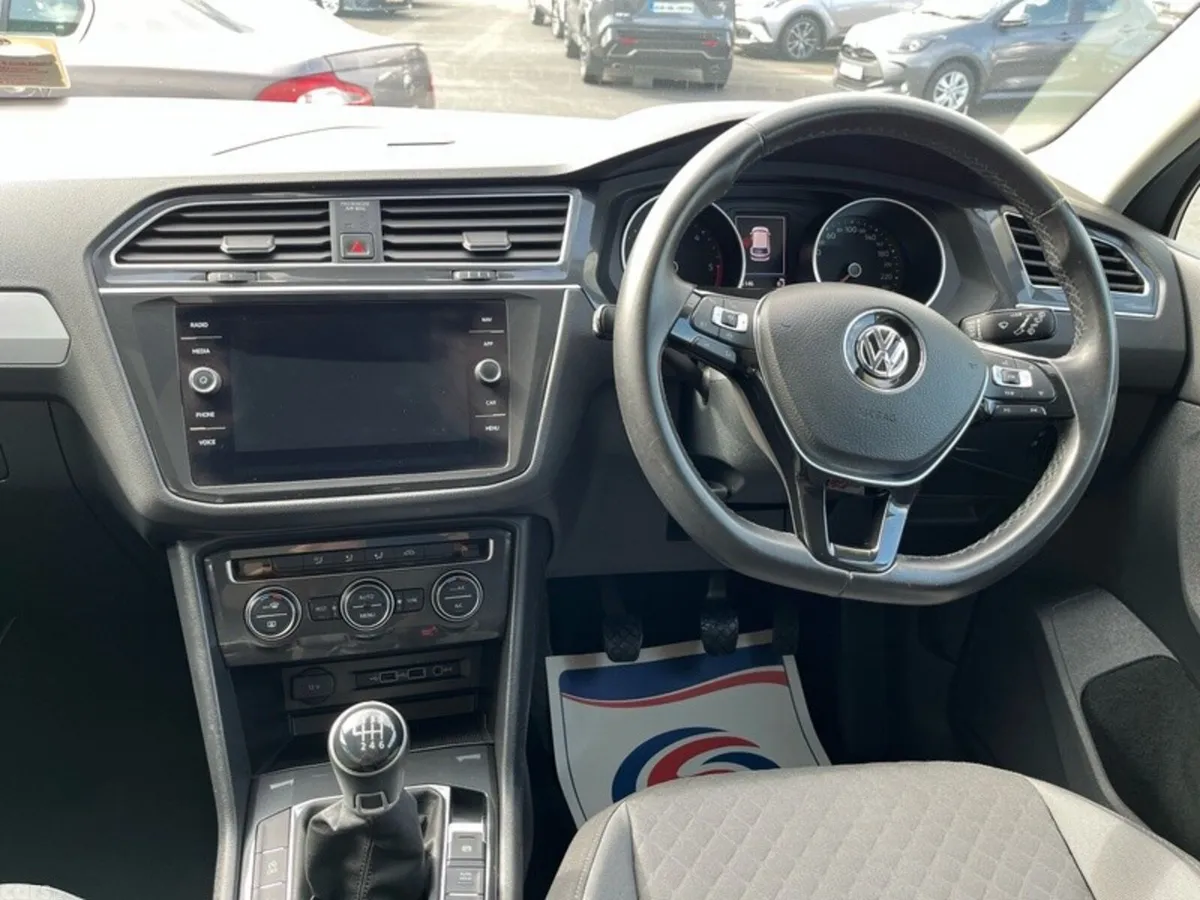 Volkswagen Tiguan Estate, Diesel, 2019, Grey