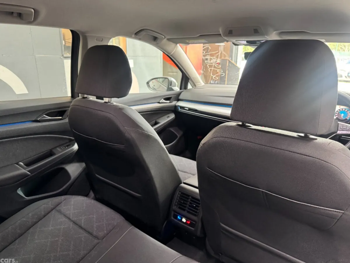 Volkswagen Golf Hatchback, Diesel, 2024, Grey