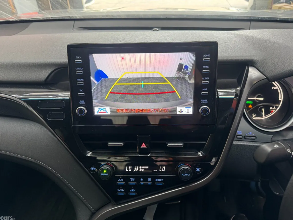 Toyota Camry Saloon, Petrol Hybrid, 2023, Grey