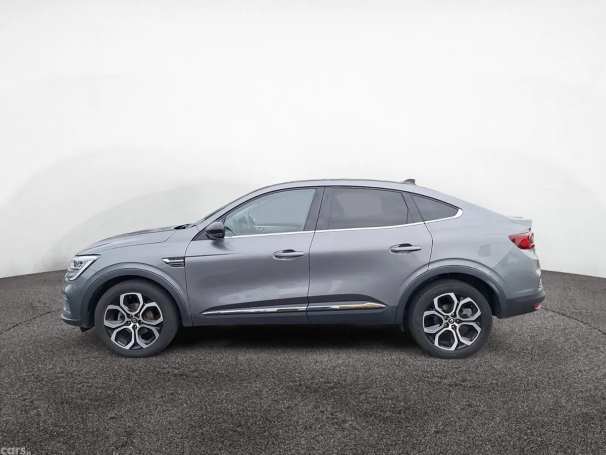 Renault Arkana Hatchback, Petrol, 2023, Grey