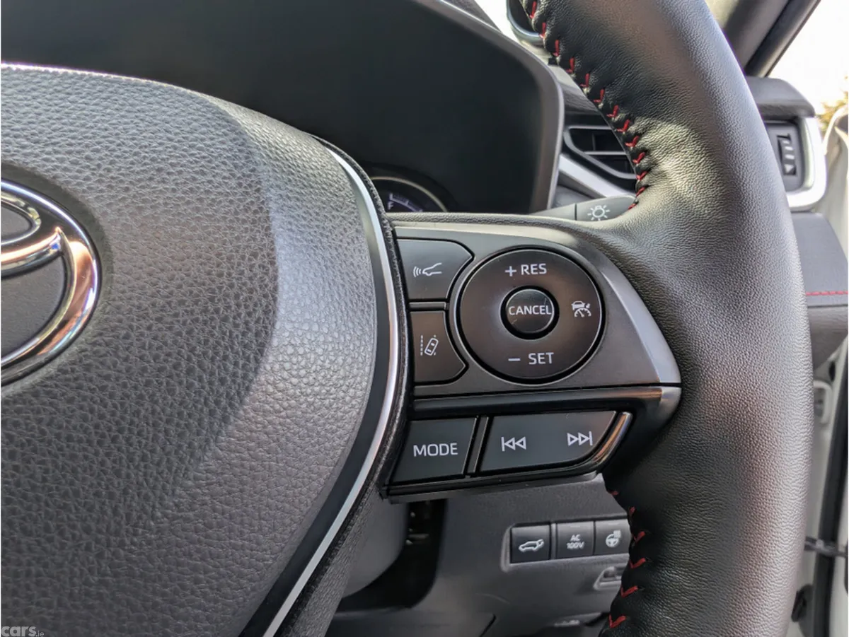 Toyota RAV4 SUV, Petrol Plug-in Hybrid, 2021, White