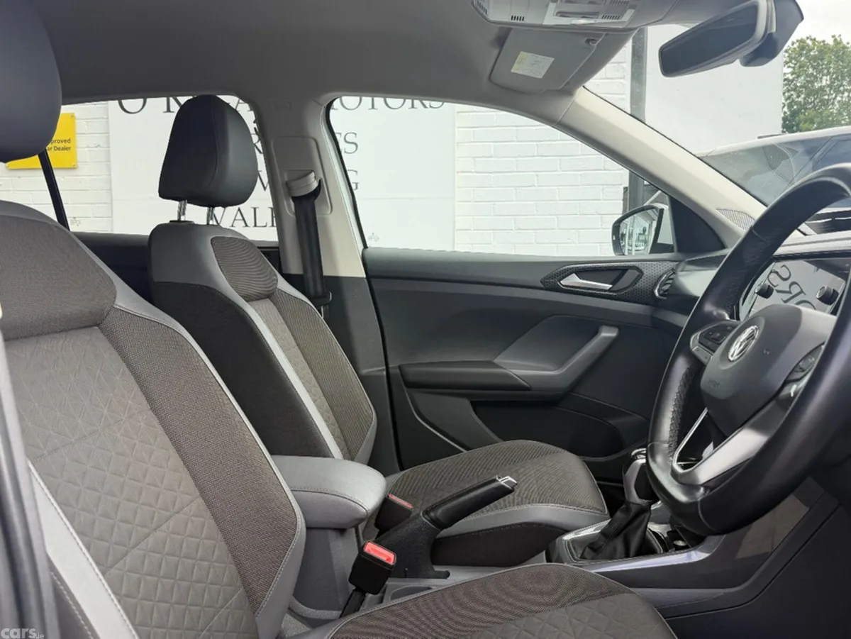 Volkswagen T-Cross SUV, Diesel, 2019, White