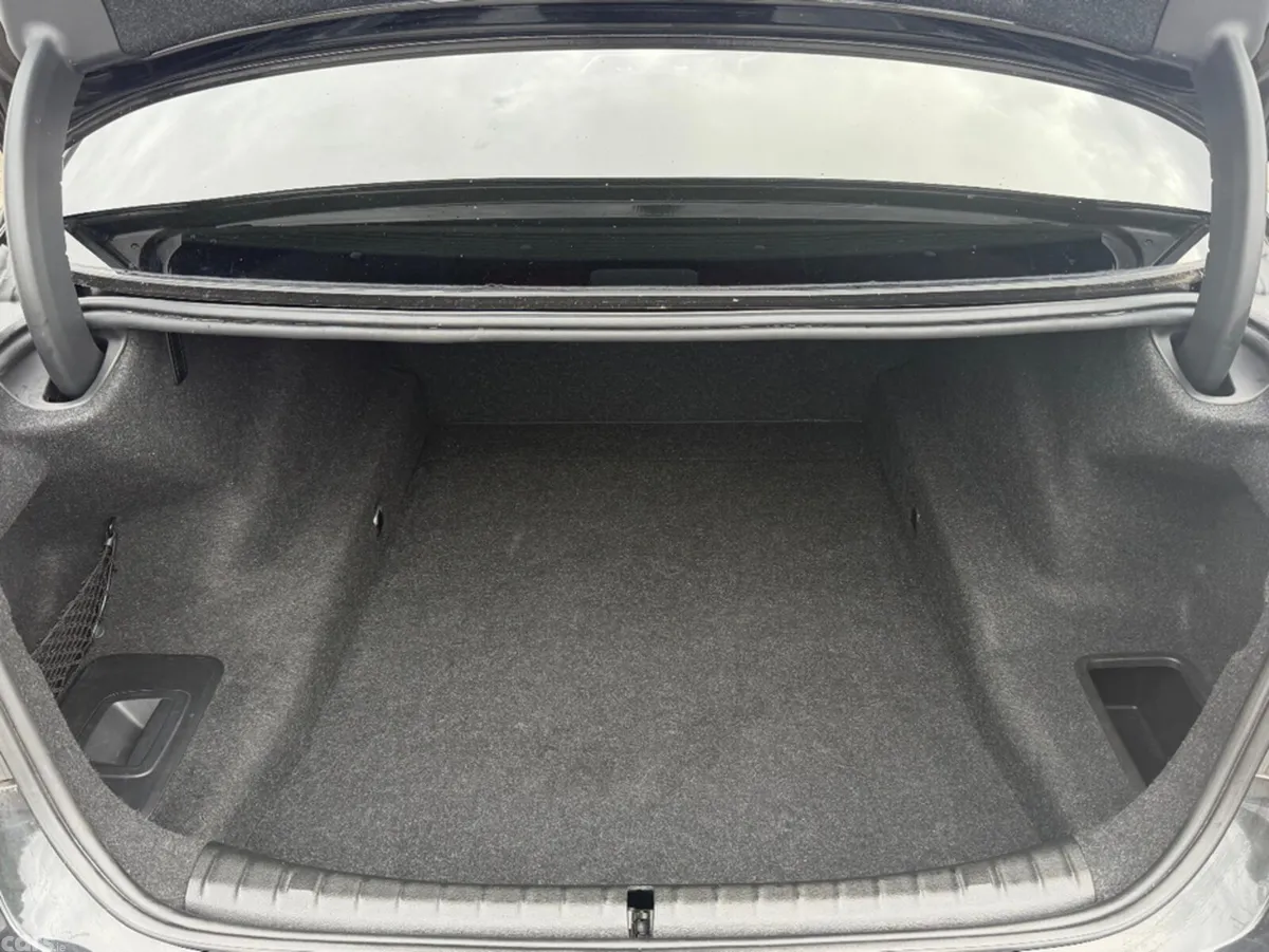 BMW 5-Series Saloon, Diesel, 2019, Black