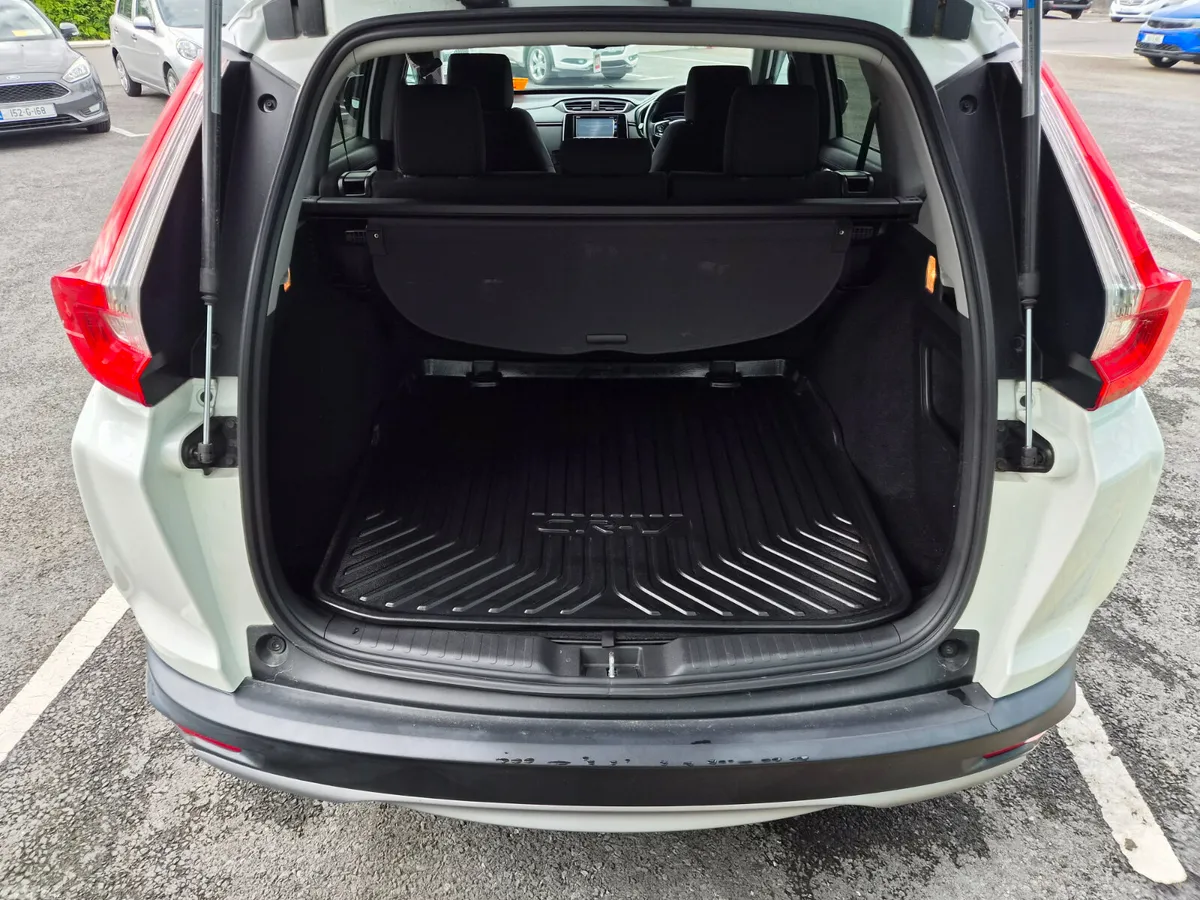 Honda CR-V SUV, Petrol Hybrid, 2019, White