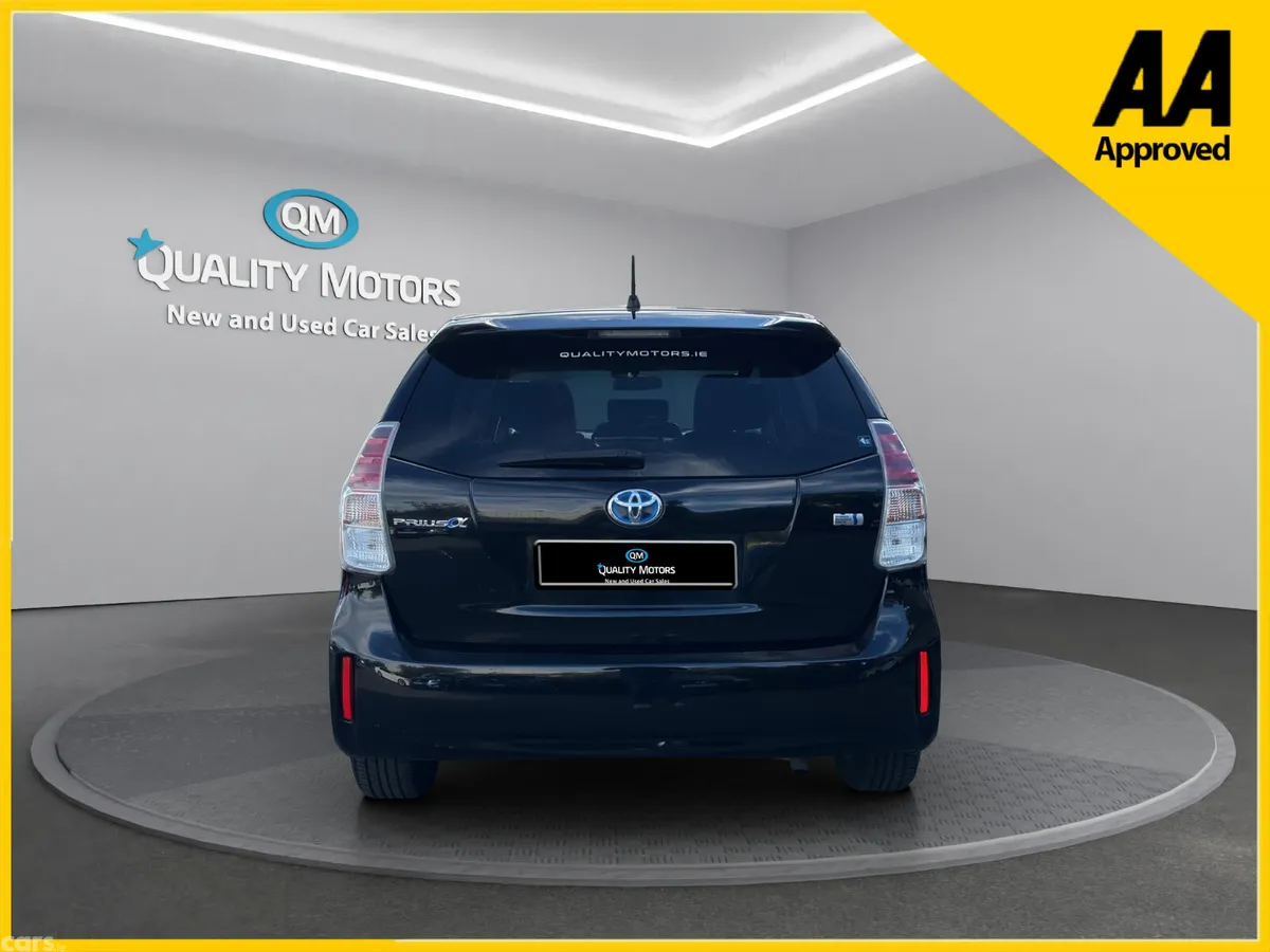 Toyota Prius Saloon, Petrol Hybrid, 2015, Black