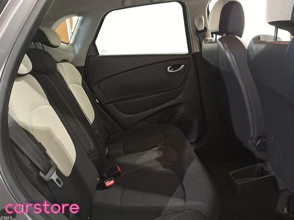 Renault Captur Hatchback, Petrol, 2020, Grey