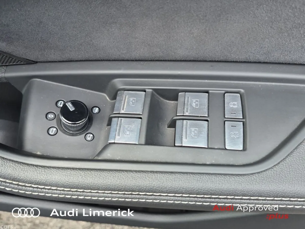 Audi Q8 e-tron SUV, Electric, 2024, Black