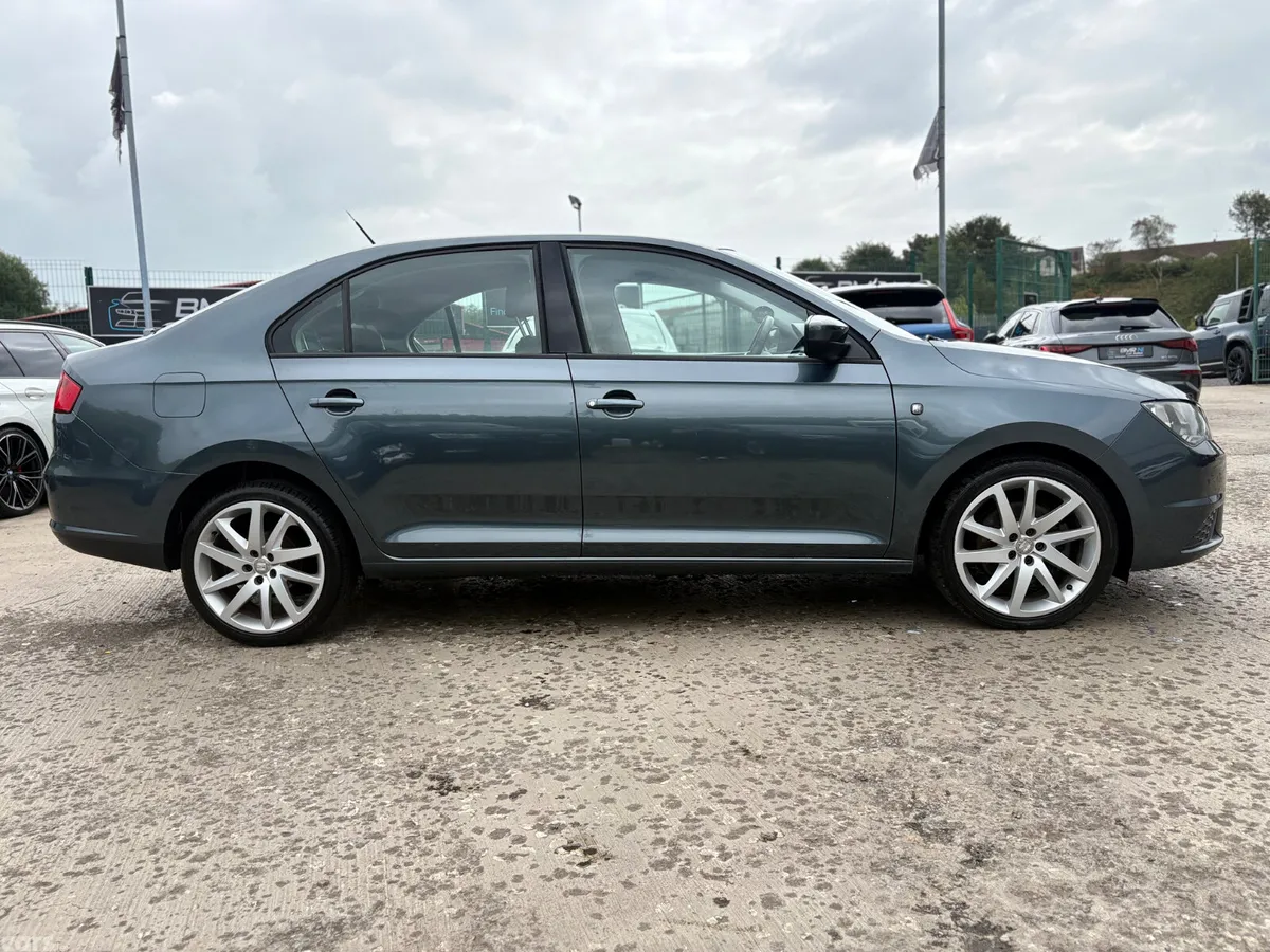 SEAT Toledo Hatchback, Diesel, 2015, Grey