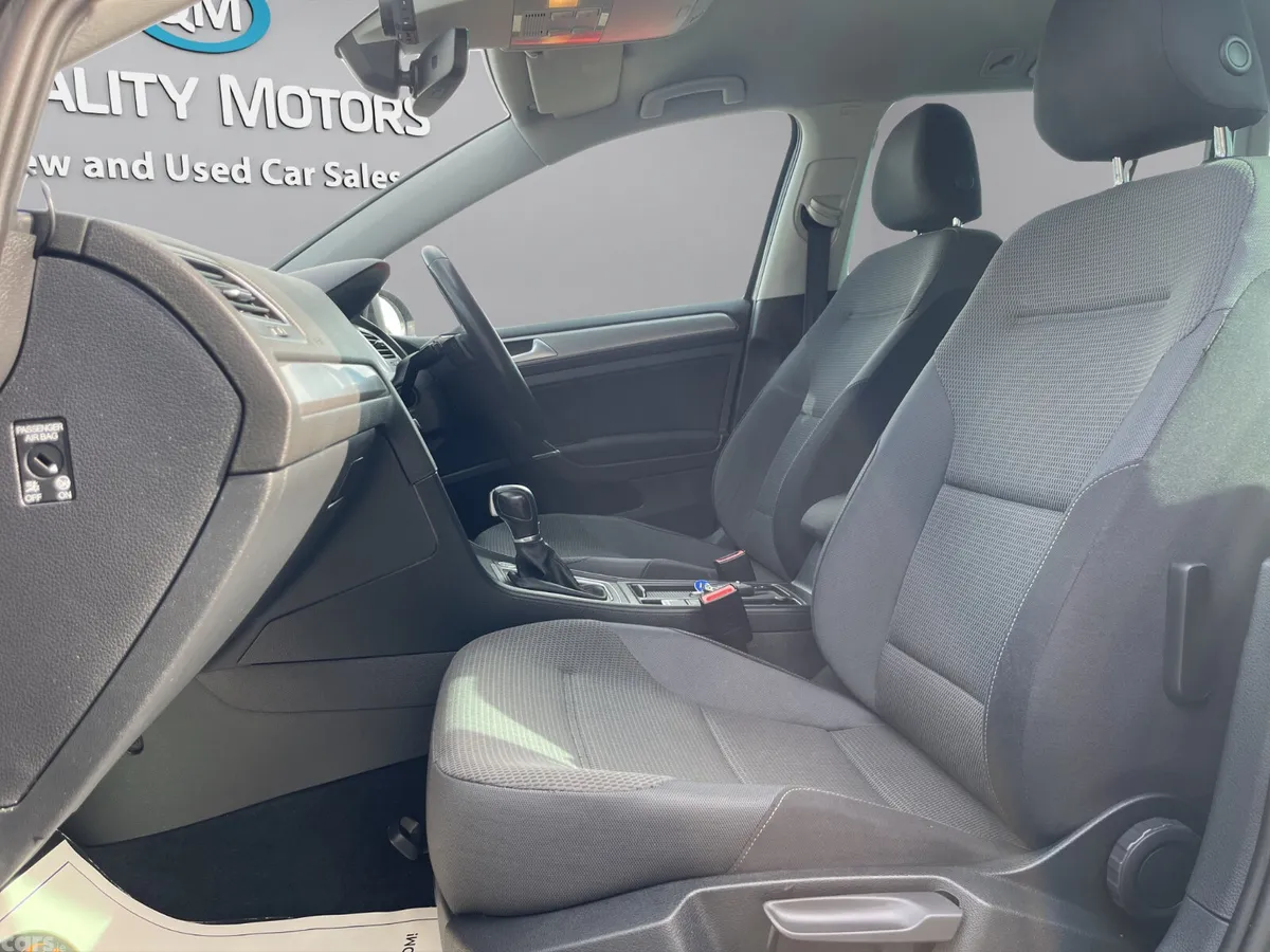 Volkswagen Golf Hatchback, Petrol, 2017, Black