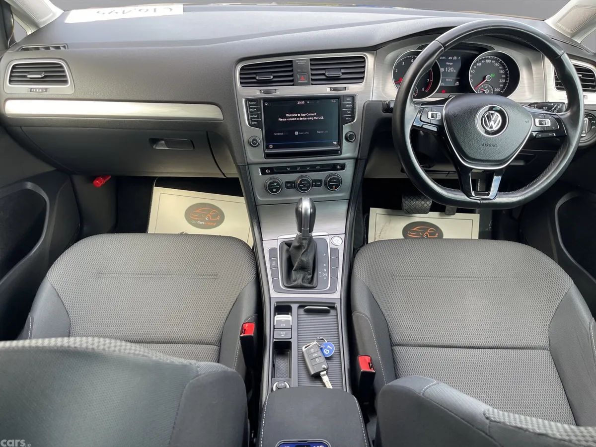 Volkswagen Golf Hatchback, Petrol, 2017, Black
