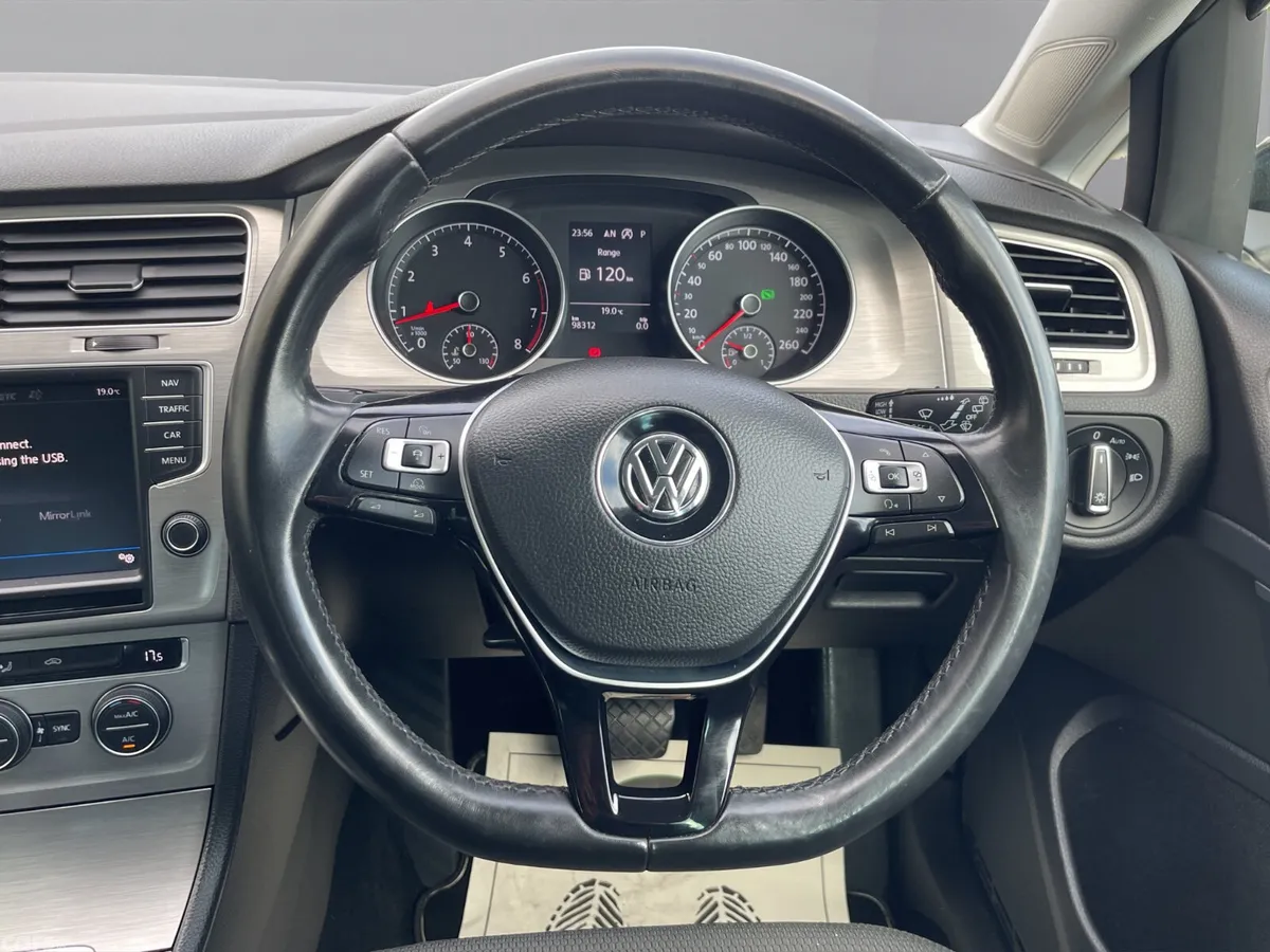 Volkswagen Golf Hatchback, Petrol, 2017, Black