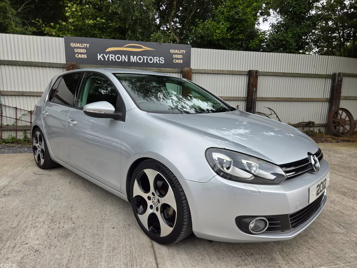 Volkswagen Golf Hatchback, Petrol, 2012, Silver