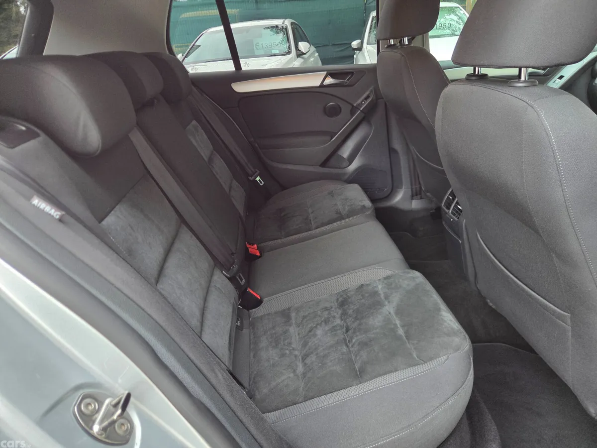Volkswagen Golf Hatchback, Petrol, 2012, Silver