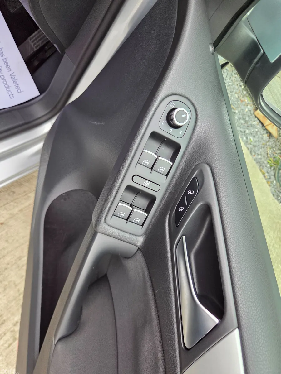 Volkswagen Golf Hatchback, Petrol, 2012, Silver