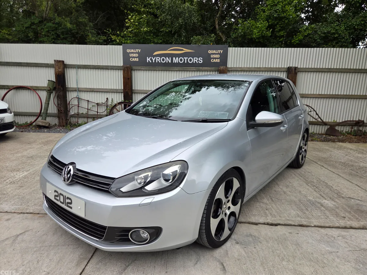 Volkswagen Golf Hatchback, Petrol, 2012, Silver