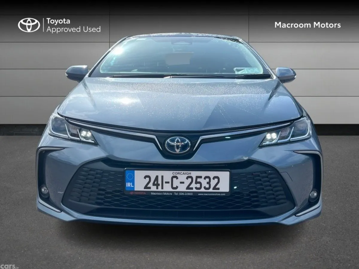 Toyota Corolla Saloon, Petrol Hybrid, 2024, Grey