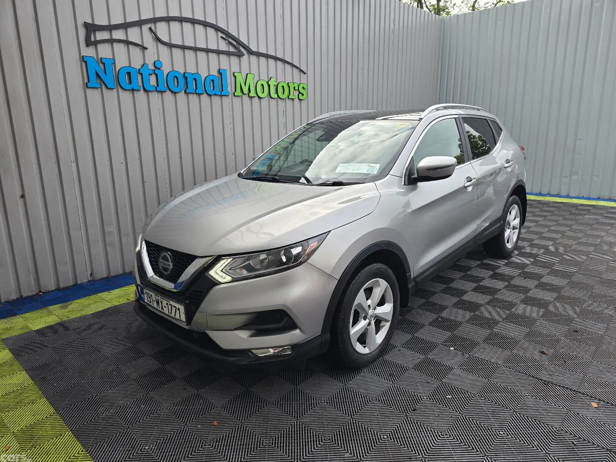 Nissan Qashqai MPV, Diesel, 2019, Grey