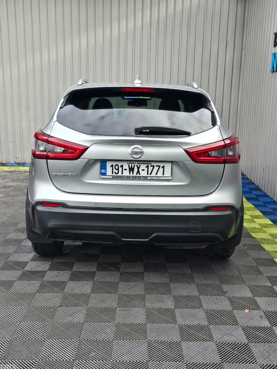 Nissan Qashqai MPV, Diesel, 2019, Grey