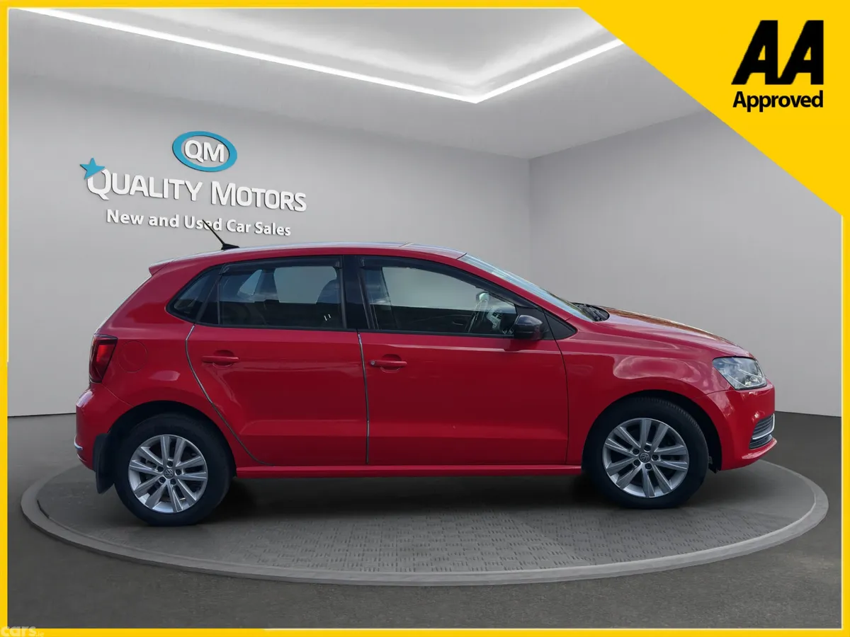 Volkswagen Polo Hatchback, Petrol, 2016, Red