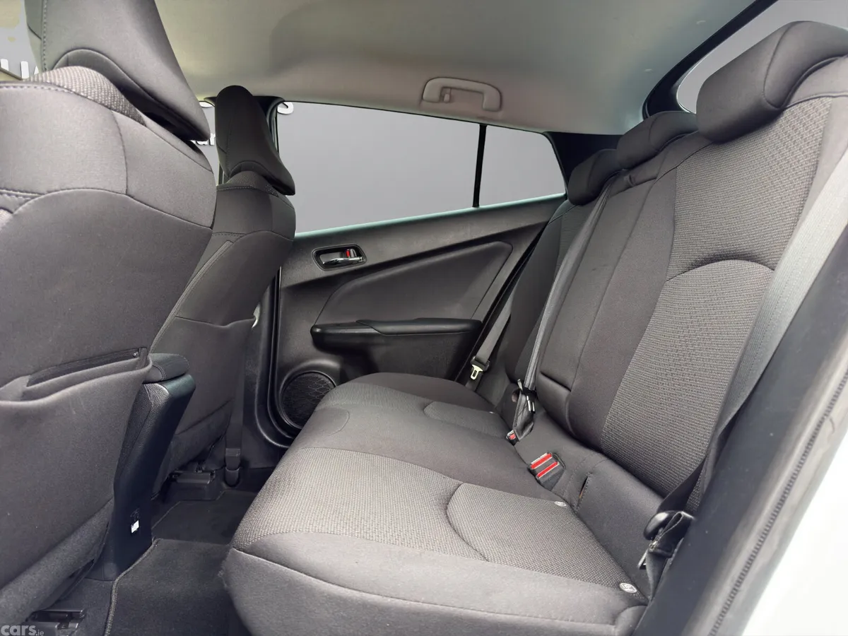 Toyota Prius Hatchback, Petrol Hybrid, 2023, White