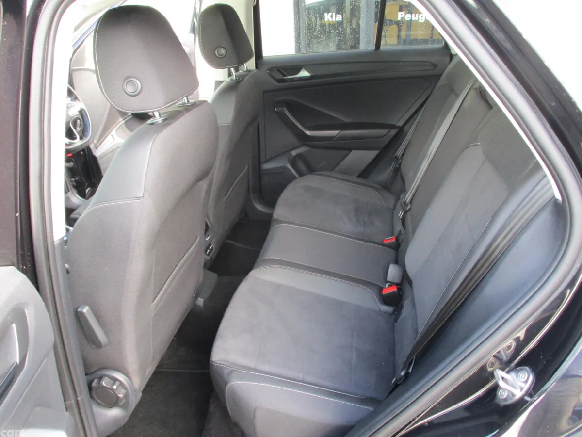 Volkswagen T-Roc SUV, Diesel, 2022, Black