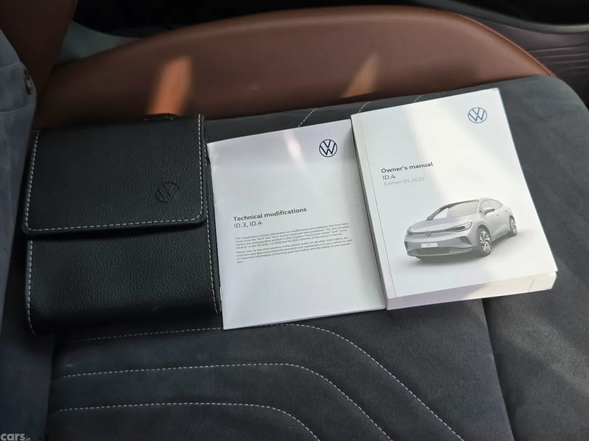 Volkswagen ID.4 Estate, Electric, 2021, Blue