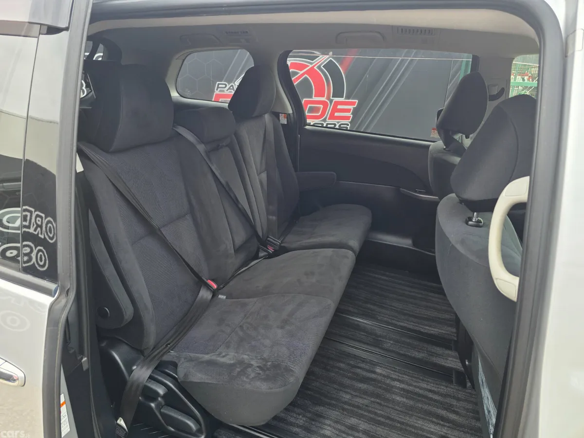 Toyota Estima MPV, Petrol Hybrid, 2015, Grey
