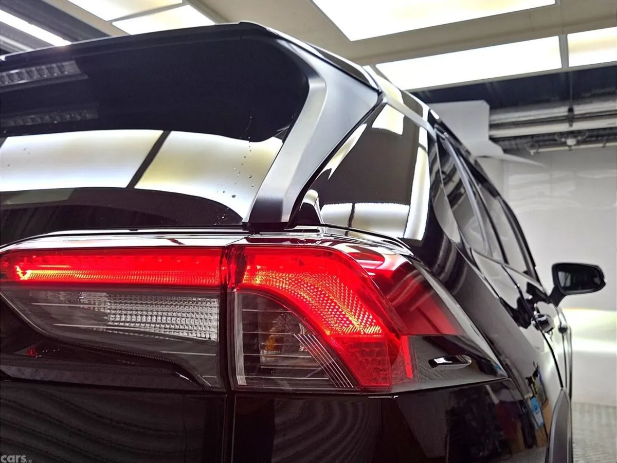 Toyota RAV4 SUV, Petrol Hybrid, 2024, Black