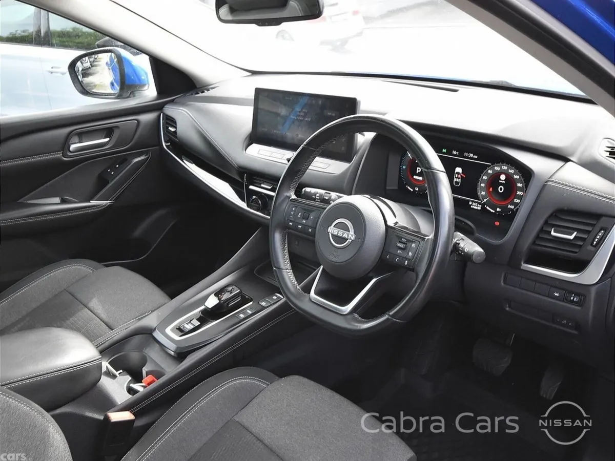 Nissan Qashqai MPV, Petrol, 2023, Blue