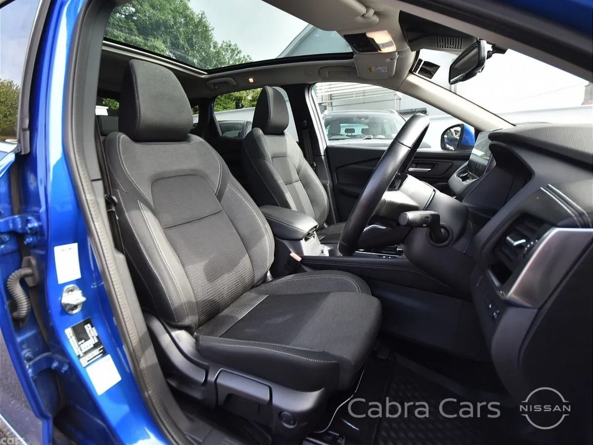Nissan Qashqai MPV, Petrol, 2023, Blue