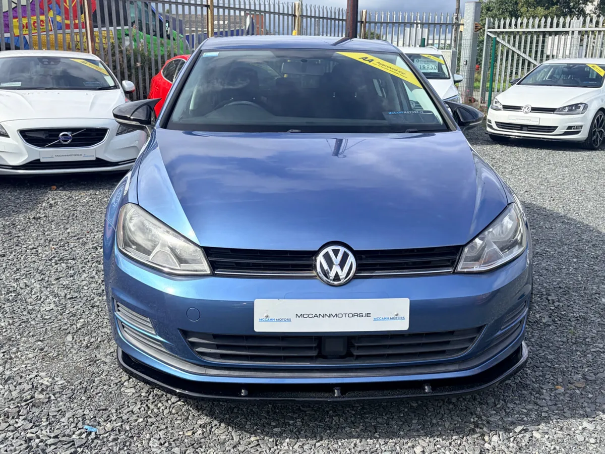 Volkswagen Golf Hatchback, Petrol, 2015, Blue