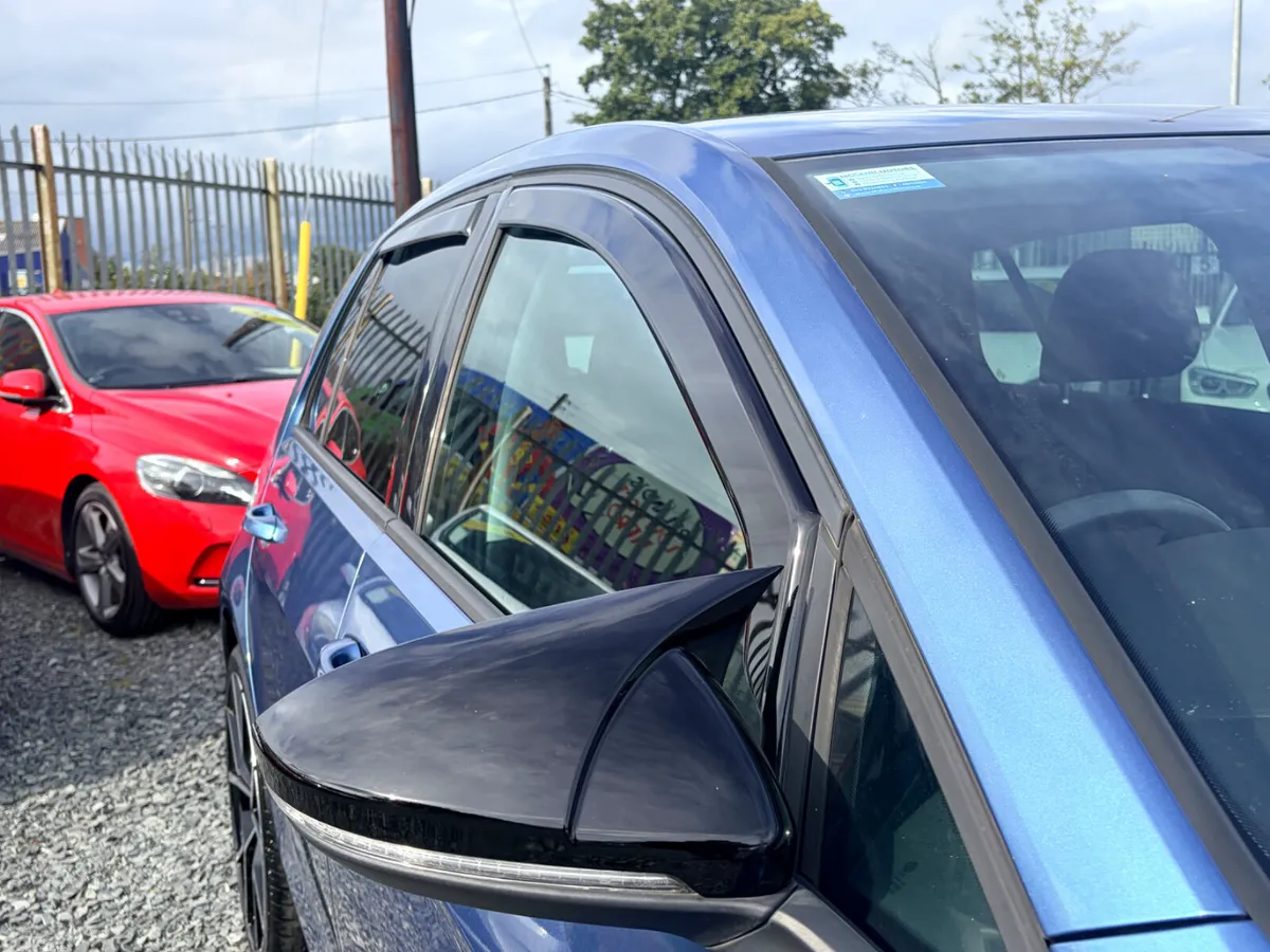 Volkswagen Golf Hatchback, Petrol, 2015, Blue