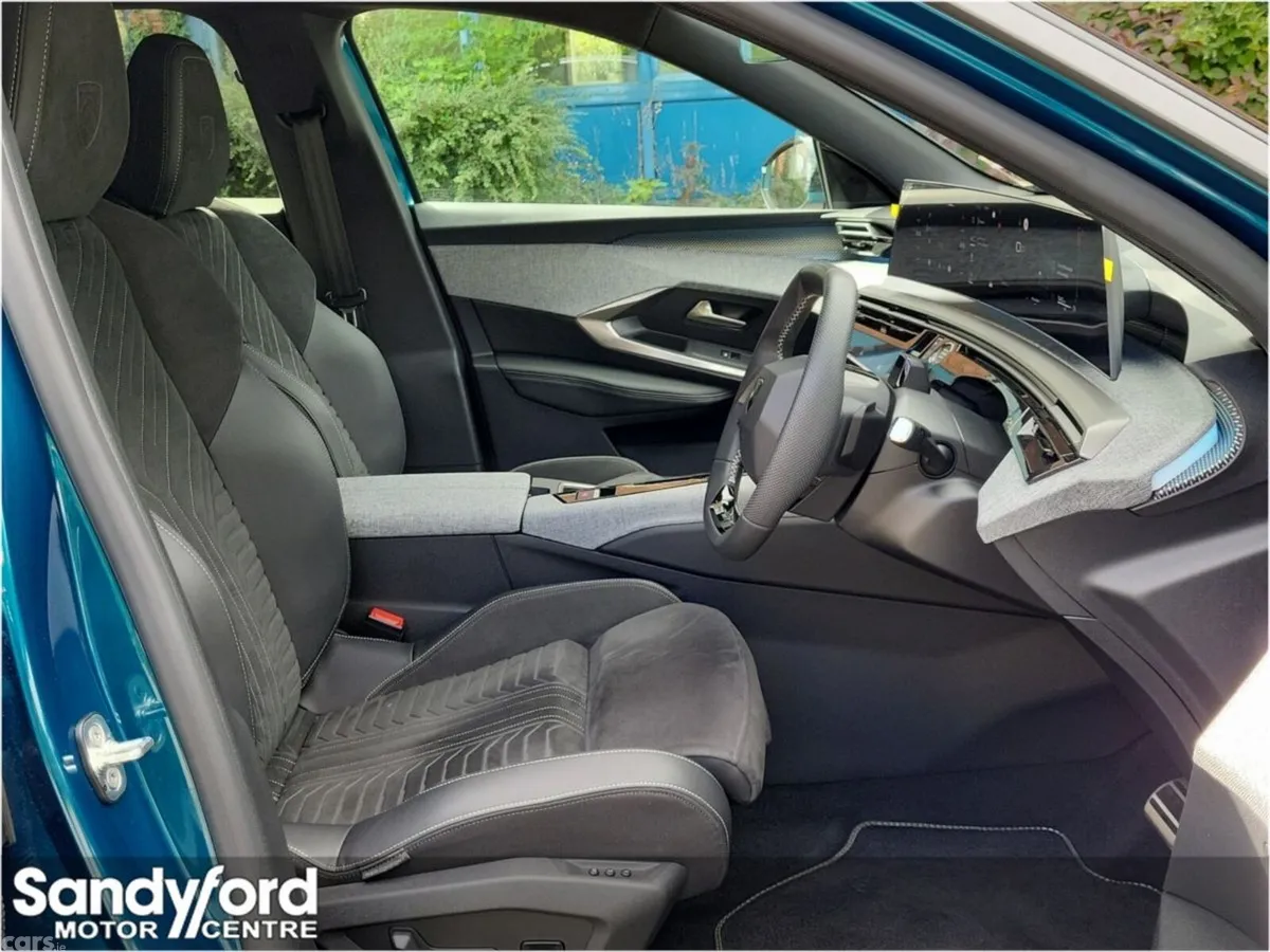 Peugeot 3008 SUV, Petrol Hybrid, 2026, Blue