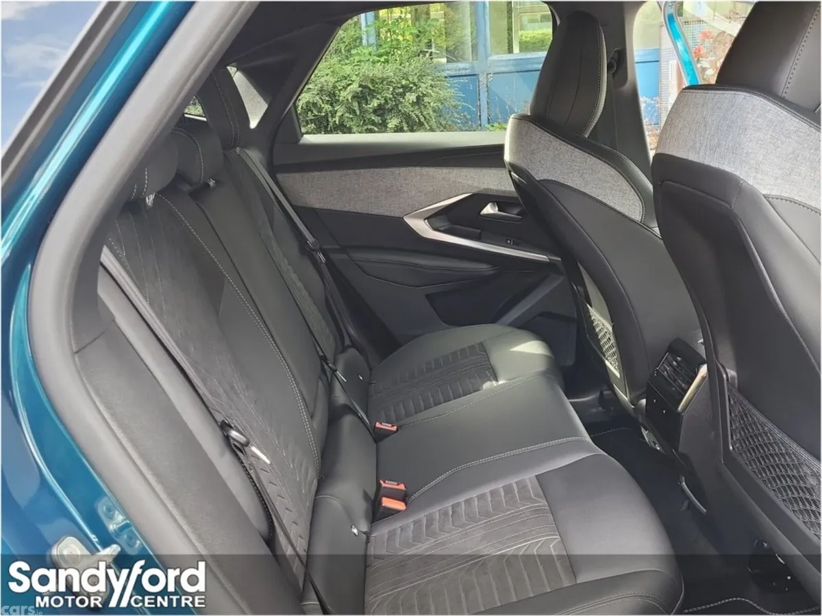 Peugeot 3008 SUV, Petrol Hybrid, 2026, Blue