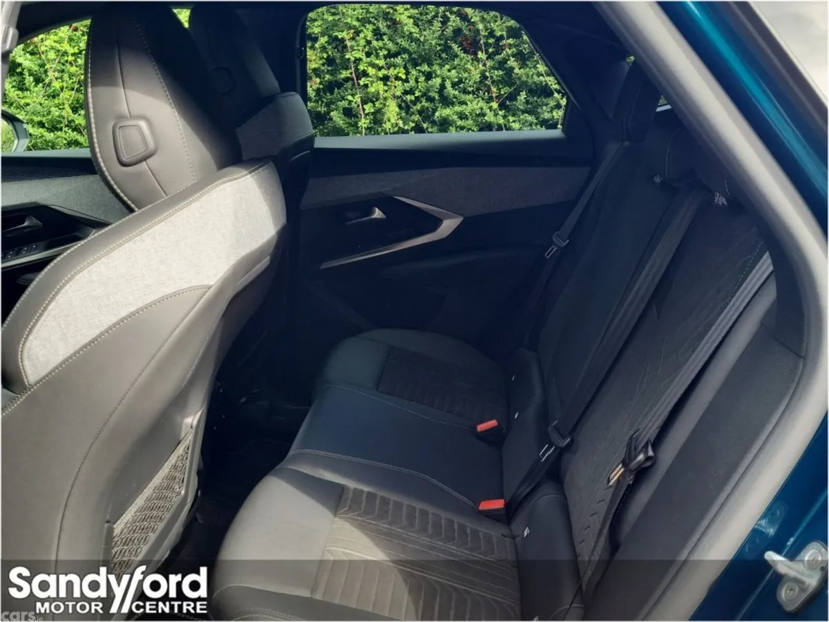 Peugeot 3008 SUV, Petrol Hybrid, 2026, Blue