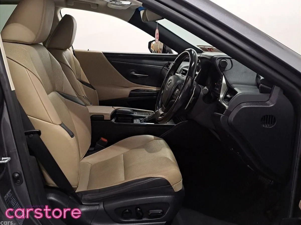 Lexus ES Saloon, Petrol Hybrid, 2021, Grey