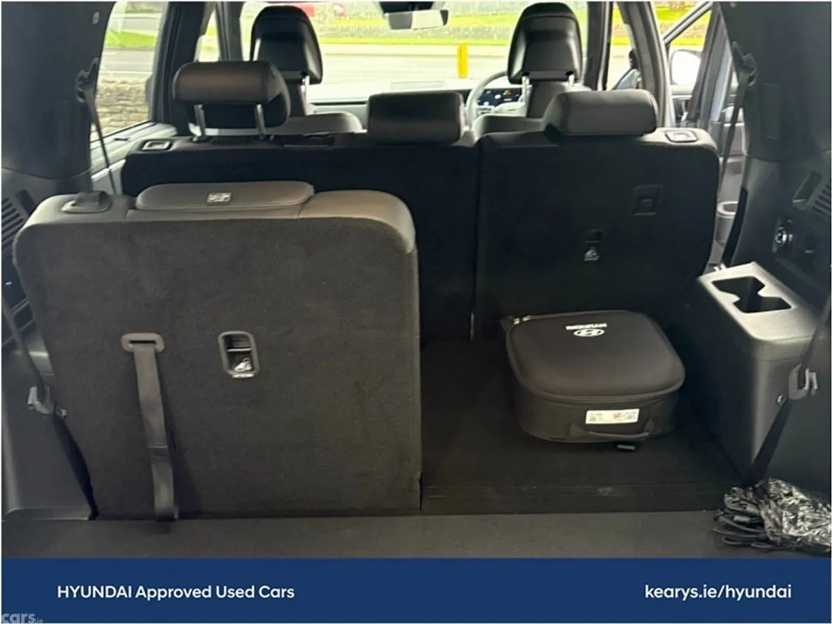 Hyundai Santa Fe SUV, Petrol Plug-in Hybrid, 2026, Blue